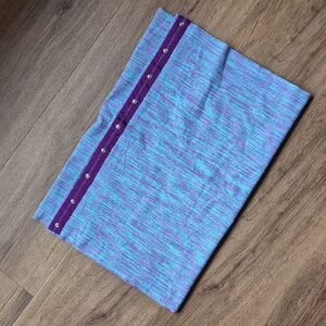 Ivivva scarf/ wrap - like new